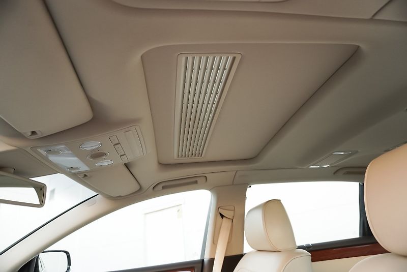 Volkswagen Phaeton 3.0 TDi 176kW LONG 4motion - fotka 33 z 36