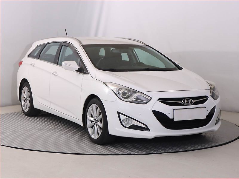 Hyundai i40 (2013) 1.7 CRDi, Automat, Navi - fotografie inzerátu