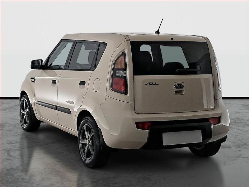 Kia Soul (2009) 1.6 CVVT, nová STK - fotka 4 z 13