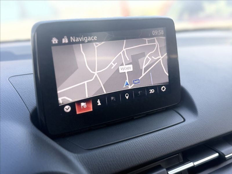 Mazda CX-3 2,0 i AUTOMAT 44tKm - fotka 16 z 34
