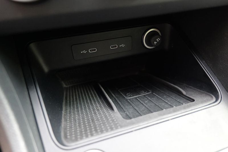 Seat Ateca 1.5 TSI DSG ACC Kam LED KESSY - fotka 31 z 34