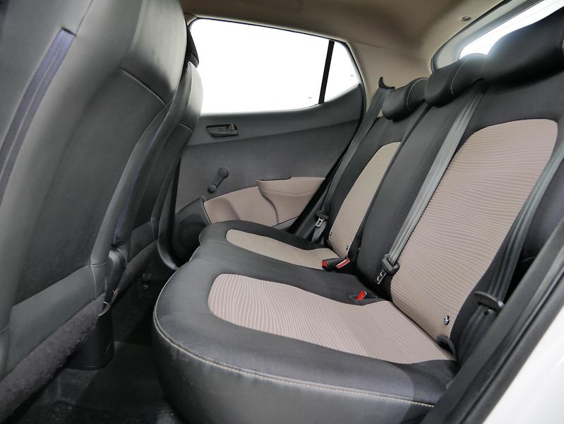 Hyundai i10 - fotka 21 z 22