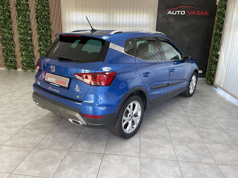 Seat Arona 1.0 TSi FR  ČR 1.MAJ ZÁRUKA  - fotka 11 z 26