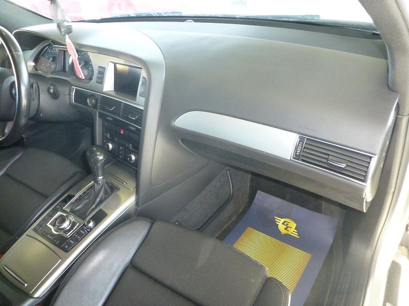 Audi A6 (2007) 3,0TDI**QUATTRO**NAVIG**XENONY - fotka 17 z 22