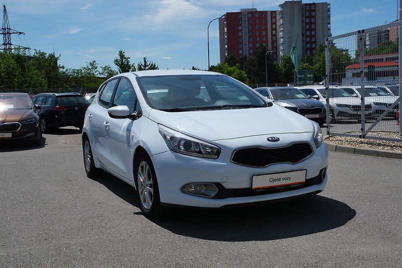Kia Ceed - fotka 3 z 6