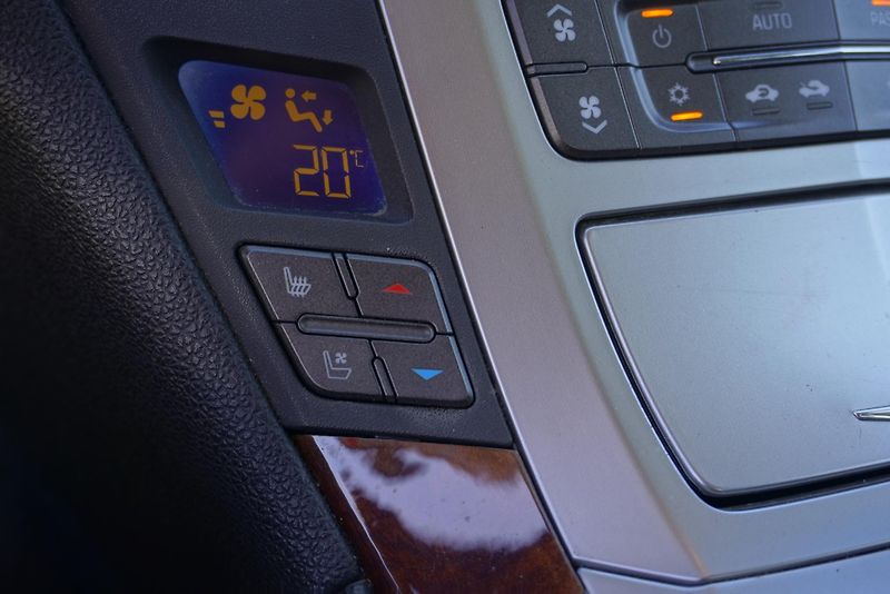 Cadillac CTS 3,6I V6 4WD AUT. - fotka 22 z 29