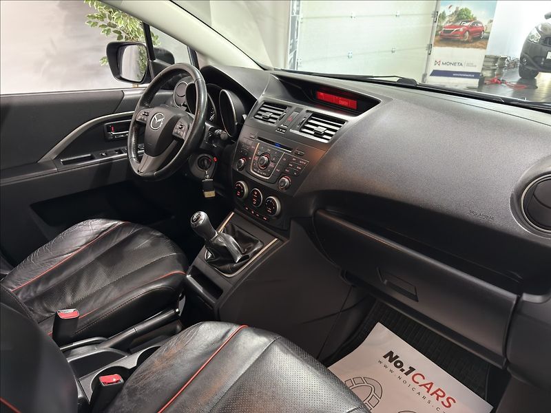 Mazda 5 2,0   iTX PLUS SPORT 1.MAJITEL - fotka 18 z 32