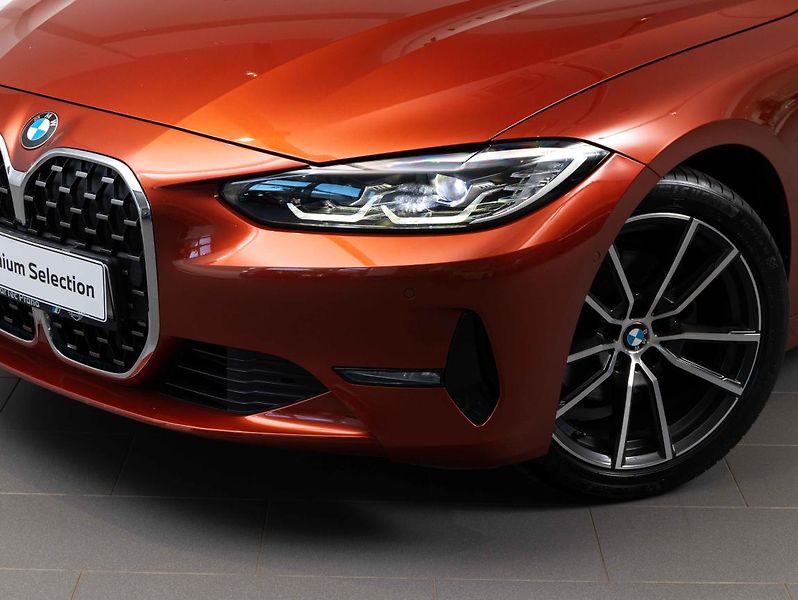 BMW Řada 4 420i Coupé Coupé - fotka 7 z 22