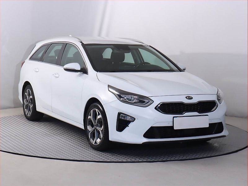 Kia Ceed (2019) 1.6 CRDi, Serv.kniha, Navi - fotografie inzerátu