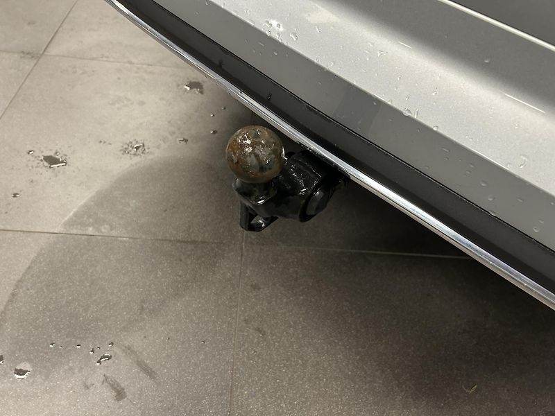 Škoda Kodiaq (2023) 2.0TDi L&K 4x4 7míst Panor 360 - fotka 39 z 52