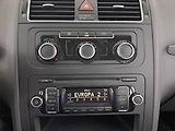 Volkswagen Touran (2012) 1.6 TDI, Tempomat - náhled 12