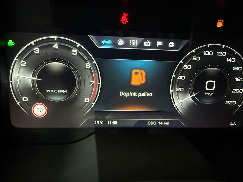 Ostatní Premium 2,2 E-XDI - fotka 13 z 15