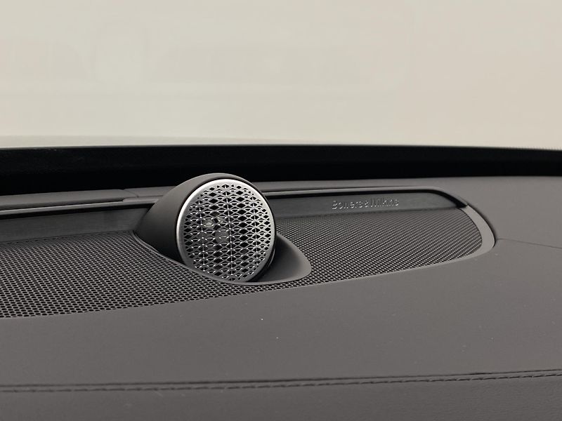 Volvo XC90 (2026) T8 AWD Plug-in BRIGHT PLUS 7m - fotka 36 z 74