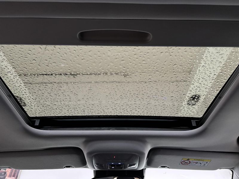 Omoda 5 (2026) 1.6 tGDI 108kW Premium - fotka 42 z 49