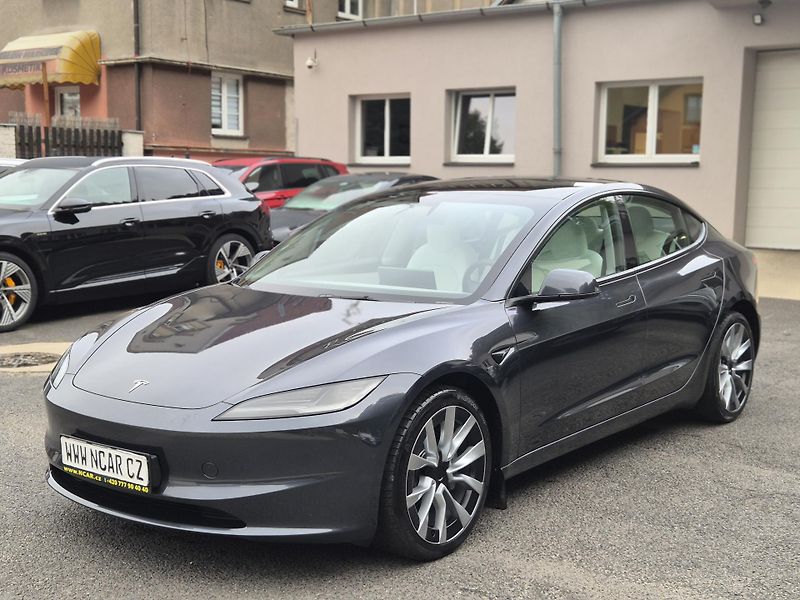 Tesla Model 3 LONG RANGE DUAL MOTOR SOH 93,5 - fotografie inzerátu