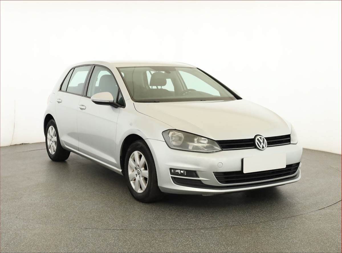 Volkswagen Golf 1.2 TSI, Serv.kniha