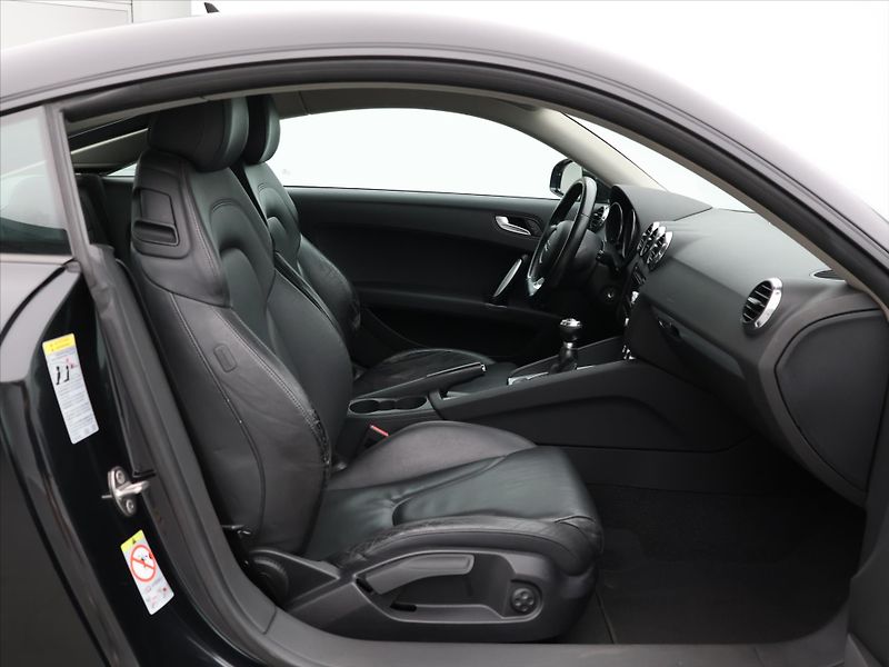 Audi TT 2,0 TFSI 147kW Kůže Xenon - fotka 13 z 33