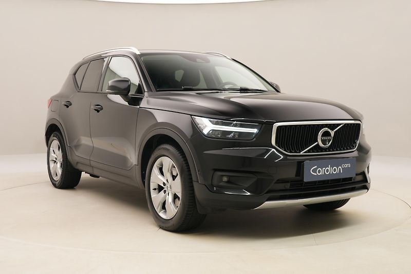 Volvo XC40 T5 AWD MOMENTUM AUT - fotka 14 z 45