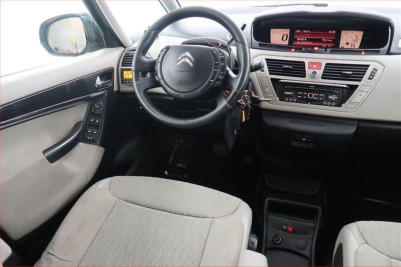Citroën C4 Picasso (2011) 2.0 HDI, Automat, 7 míst - fotka 7 z 16