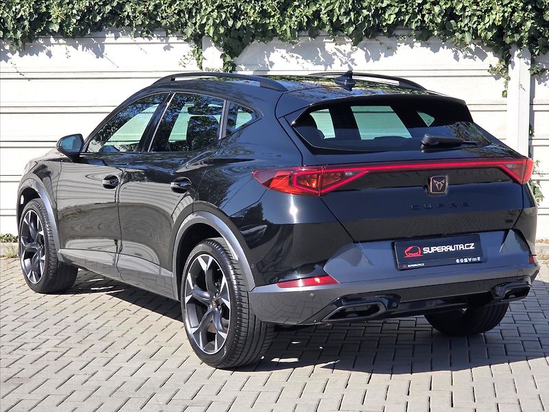Cupra Formentor 1,5 TSi DSG Záruka2029 ČR 1.ma - fotka 4 z 23