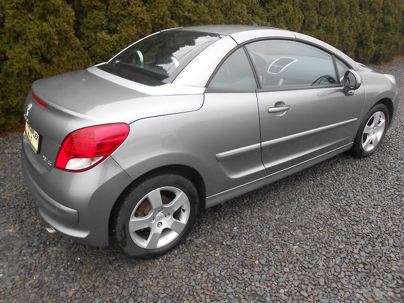 Peugeot 207 CC 1.6VTi,127TKm! KLIMA - fotka 8 z 28