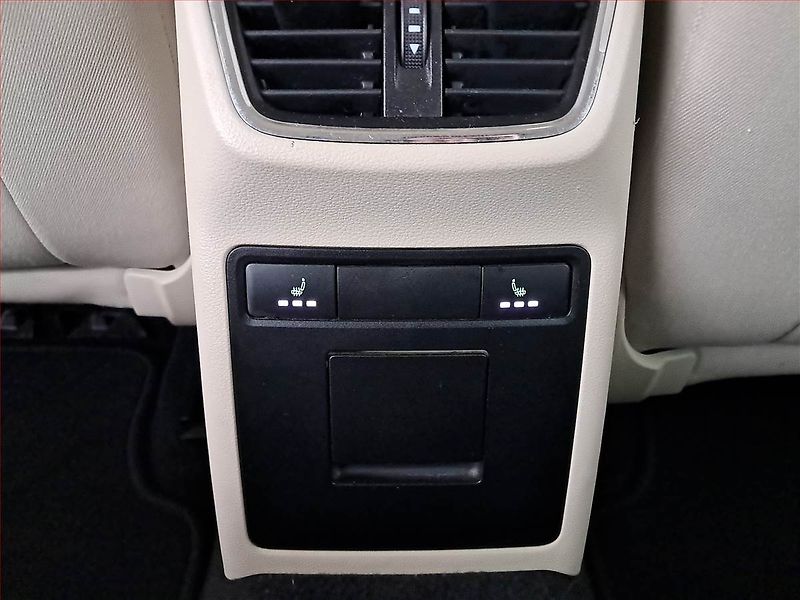 Škoda Octavia (2016) 2.0 TDI, Serv.kniha, Tempomat - fotka 15 z 20