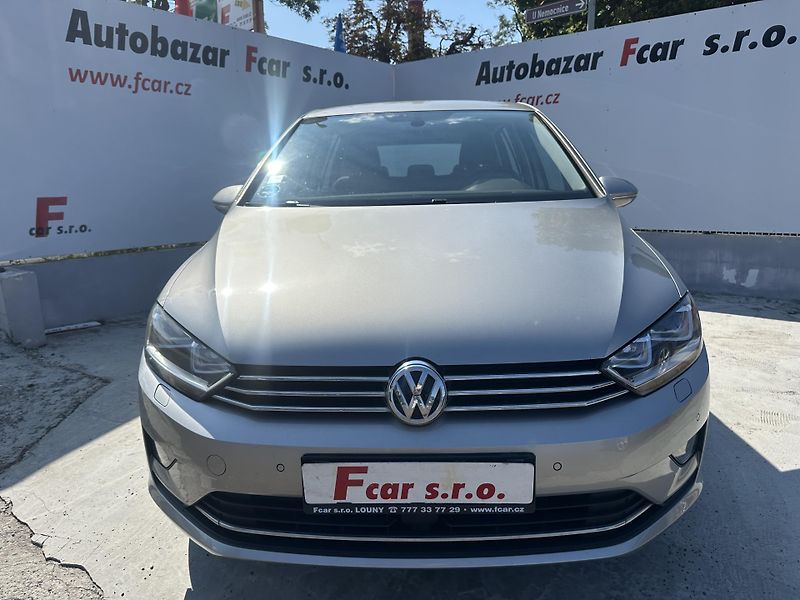 Volkswagen Golf Sportsvan (2015) 1.4 TSI 92 KW - fotka 2 z 37