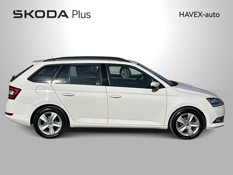 Škoda Fabia (2021) Combi 1.0 TSI Ambition + - fotka 24 z 24