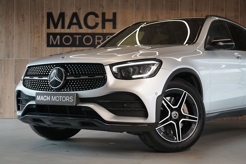 Mercedes-Benz GLC 300d 4M AMG, Nezávislé, Tažné - fotka 2 z 48