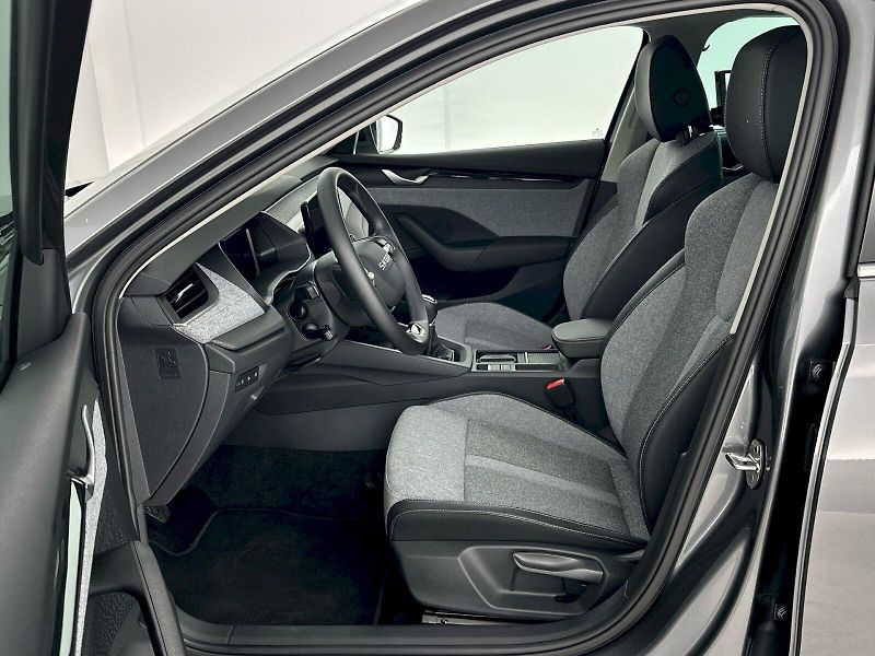 Škoda Octavia (2025) 1.5TSI 85kW Top Selection - fotka 7 z 31