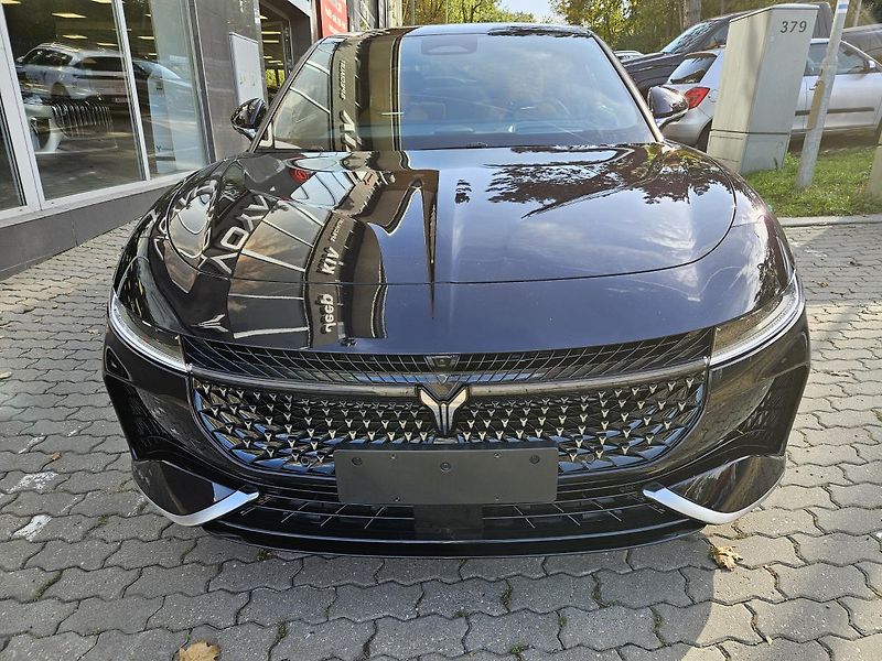Dongfeng Voyah Passion PHEV (2024) VOYAH PASSION PHEV - fotka 4 z 26