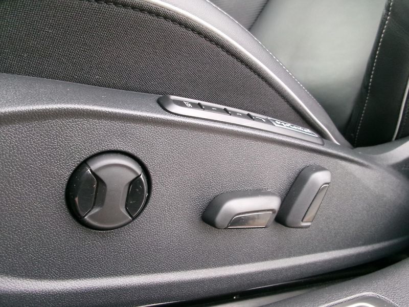 Volkswagen Arteon Shooting Brake (2023) 1,4TSI E-hybrid R-Line WEBASTO - fotka 51 z 62
