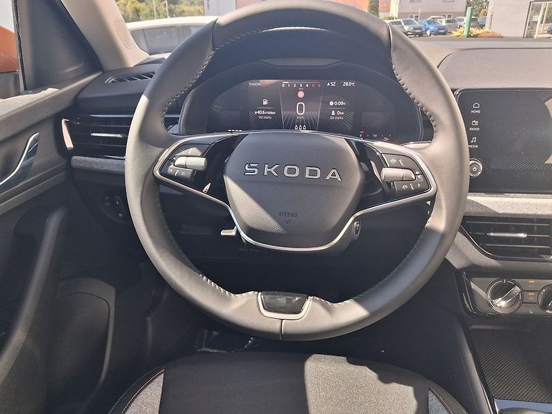 Škoda Kamiq Classic 1,0TSI 85kW - fotka 10 z 11