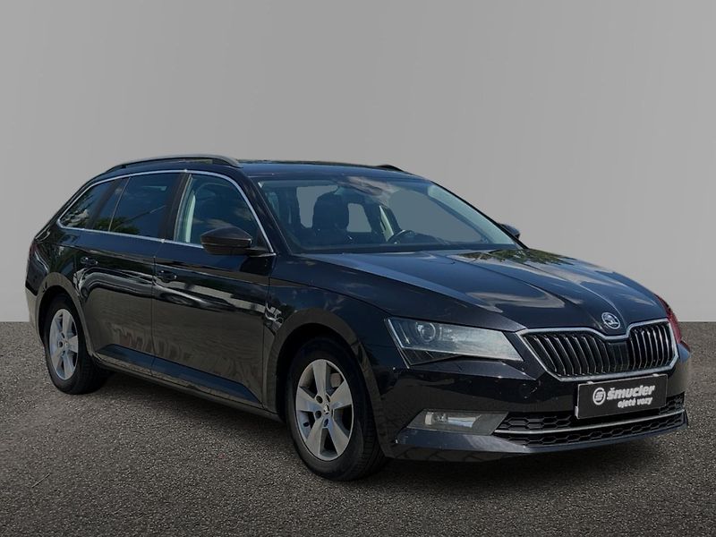 Škoda Superb AMBITION DSG - fotka 3 z 4