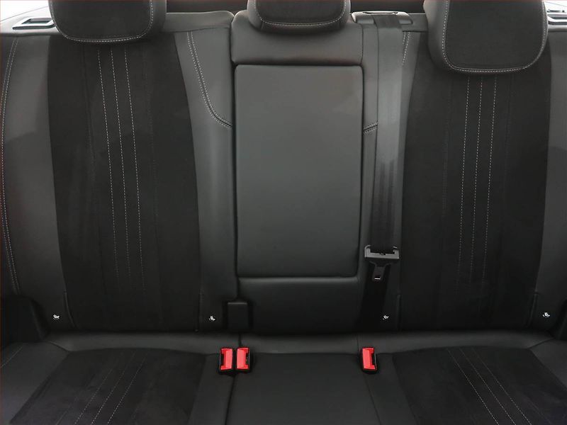 Peugeot 308 (2016) 2.0 BlueHDi, Navi, Tempomat - fotka 10 z 23