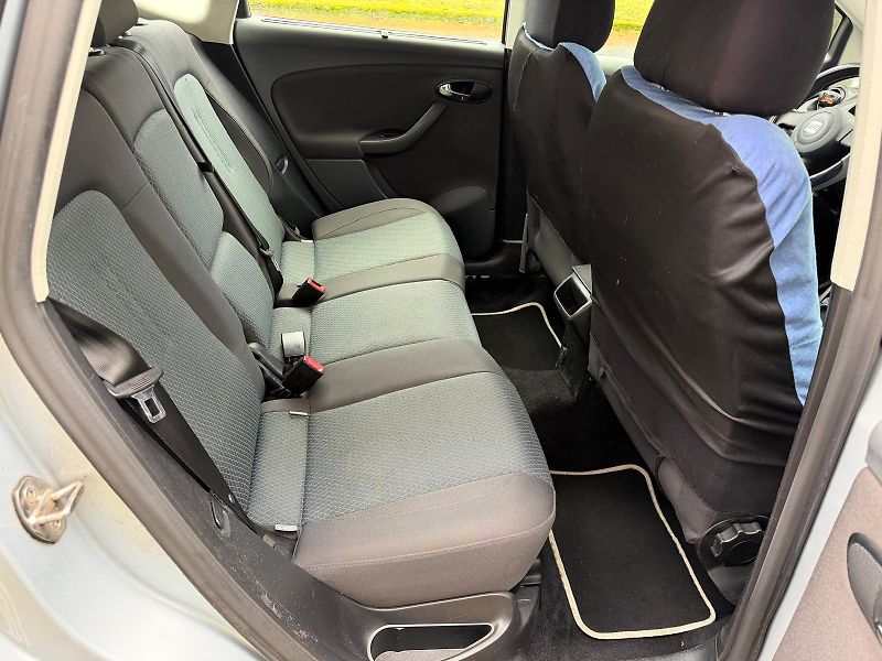 Seat Altea XL  1,6 MPI  / servis.k./ - fotka 15 z 23
