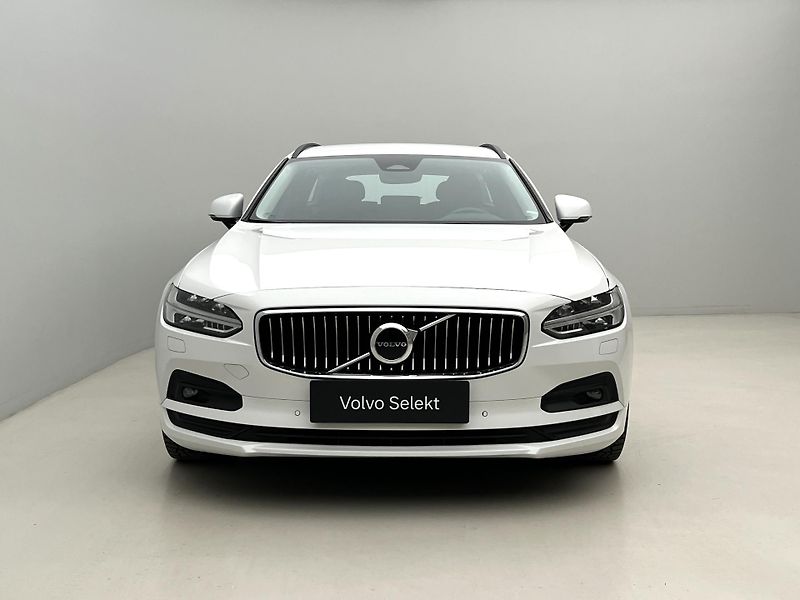 Volvo V90 B4 MOMENTUM AUT  - fotka 14 z 44