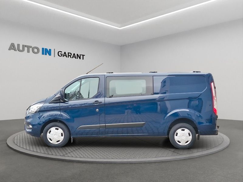 Ford Transit Custom (2023) Kombi L2 Trend, 2,0 EcoBlue 96 - fotka 3 z 12