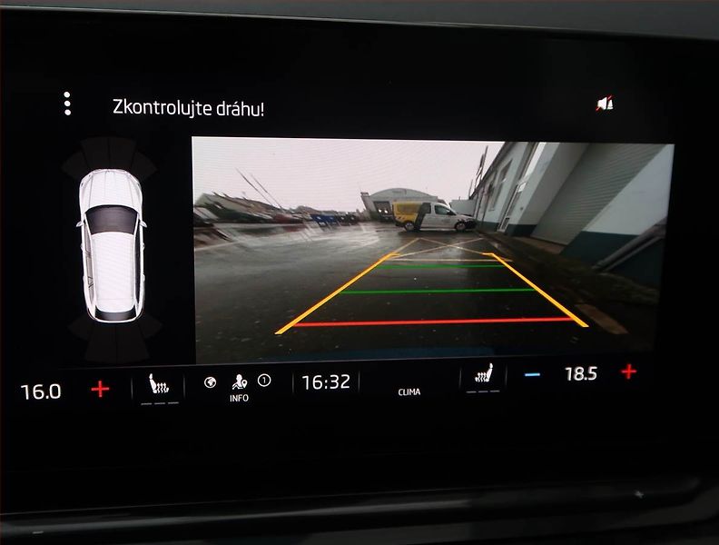 Škoda Octavia (2023) 2.0 TDI - fotka 18 z 23