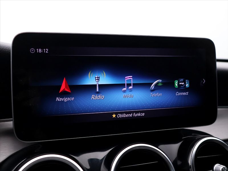 Mercedes-Benz Třídy C 2,0 220d Aut. Avantgarde - fotka 24 z 34