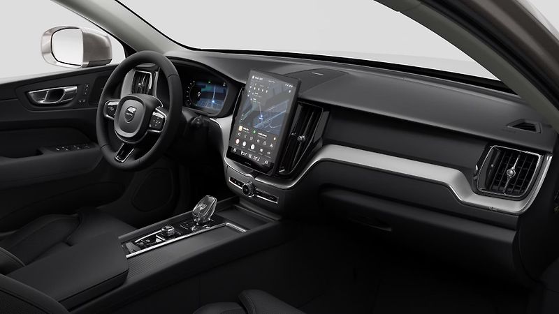 Volvo XC60 (2026) B5 AWD AUT BRIGHT PLUS  - fotka 3 z 11