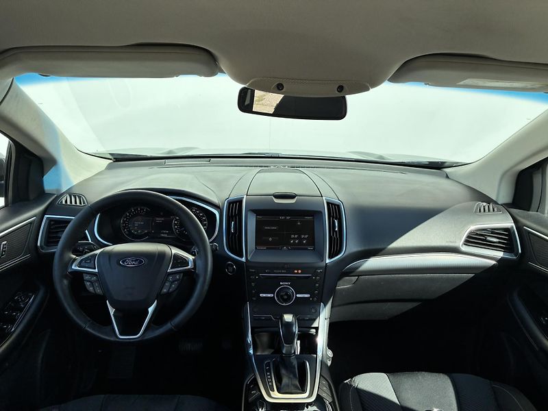 Ford Edge 2.0 TDCi 154kW AT AWD Titanium - fotka 5 z 21