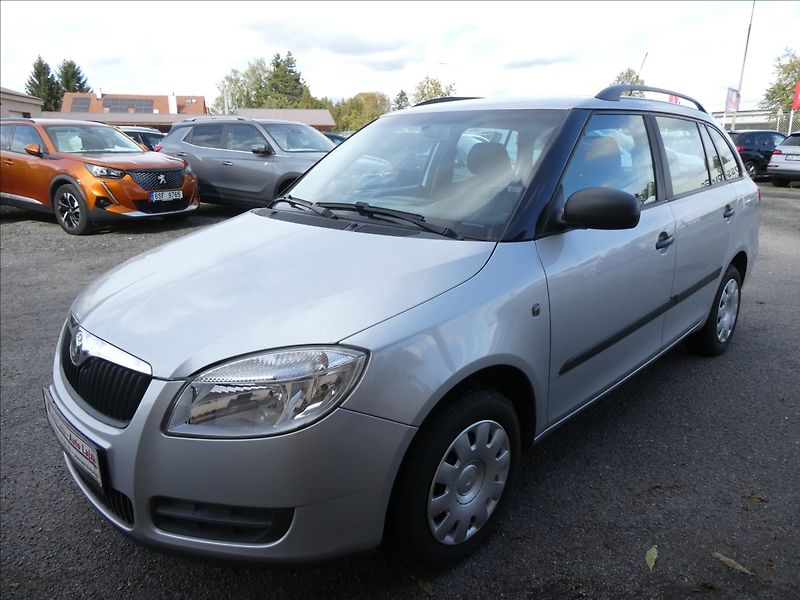 Škoda Fabia 1,4 16V 63kW závěs, serviska - fotka 3 z 41
