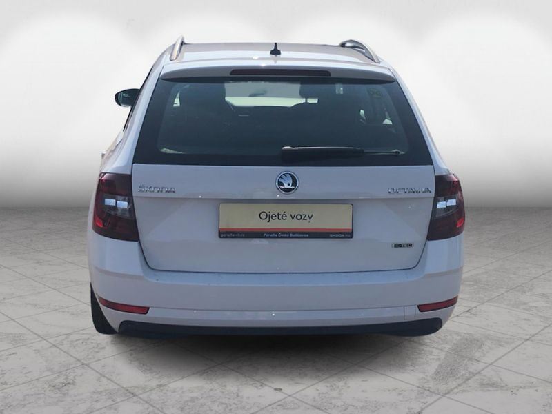 Škoda Octavia Combi 1.5 TSI G-Tec DSG - fotka 9 z 29