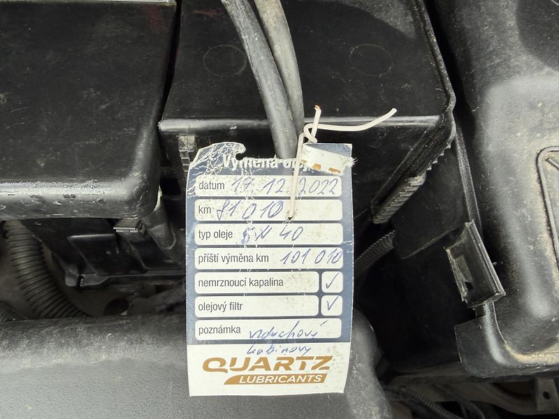 Citroën C4 Picasso 1.8i 16V - fotka 23 z 23