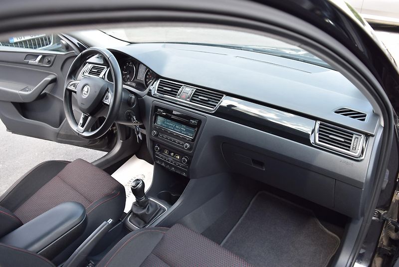Škoda Rapid (2014) 1.2TSI 77kw ELEGANCE XEN ALU  - fotka 31 z 48