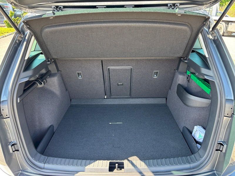 Škoda Karoq (2026) Selection 1.5 TSI 110 kW - fotka 16 z 25