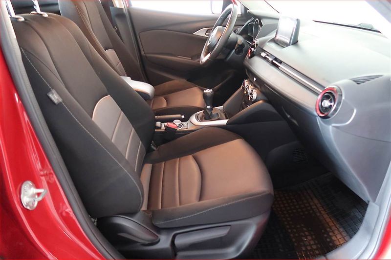 Mazda CX-3 (2018) 2.0 Skyactiv-G, Navi, Tempomat - fotka 9 z 16