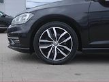 Volkswagen Golf (2017) Highline 1.6 TDI, Automat - náhled 15