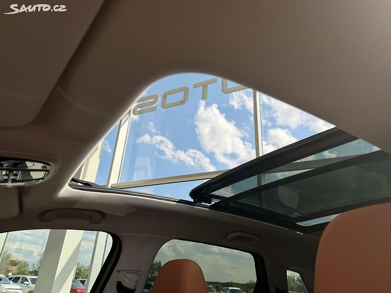BAIC X7 (2025) ALL IN 130 kW Panorama DCT - fotka 12 z 29